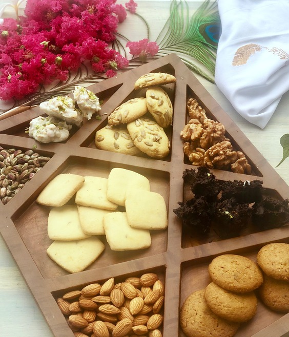 Handmade Wooden Zig-Zag Platter