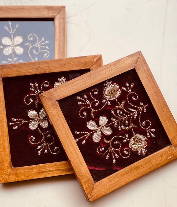 Zardozi Pinewood and Glass Coaster