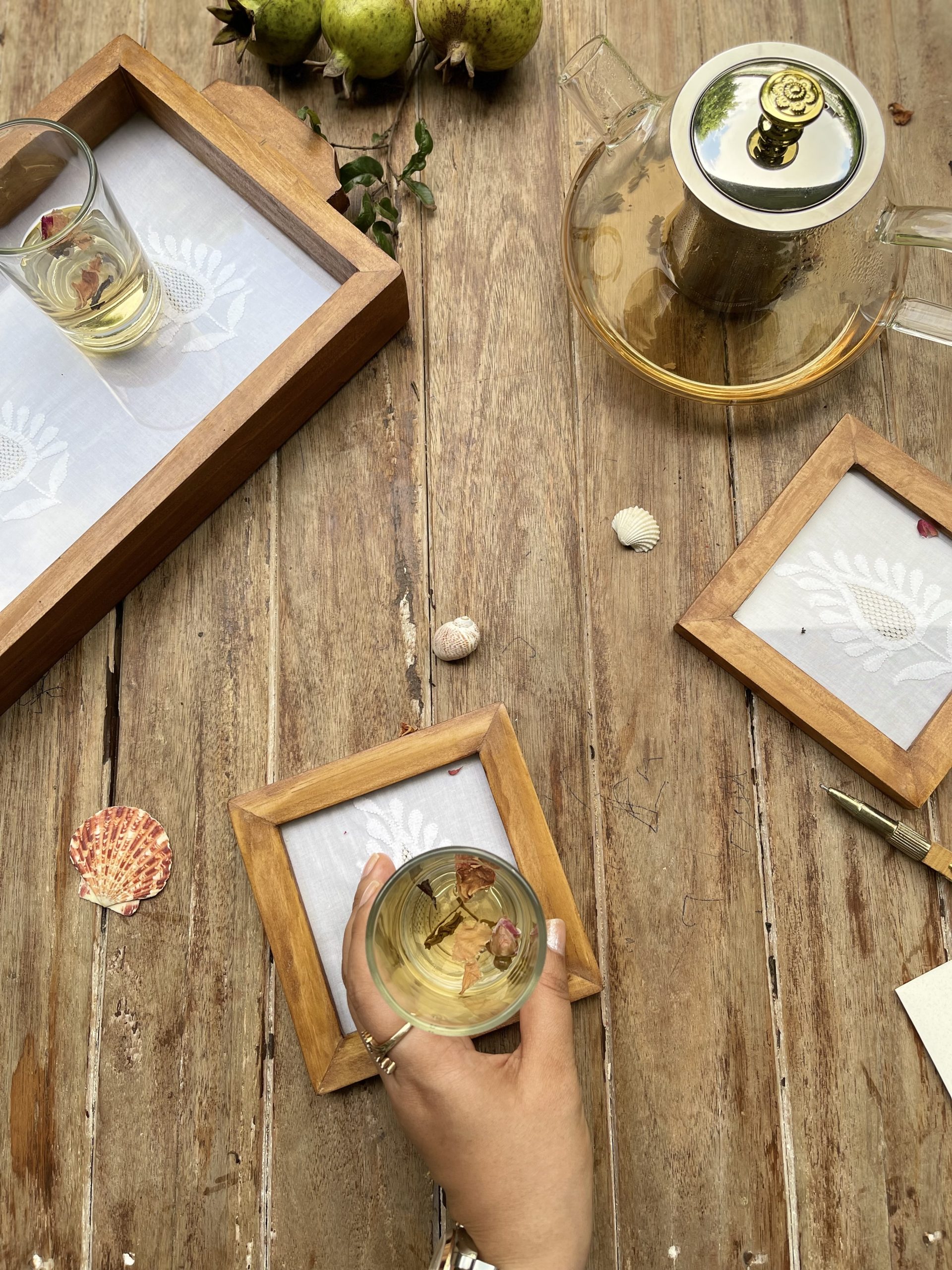 Chikankari Glass Tray - Image 3