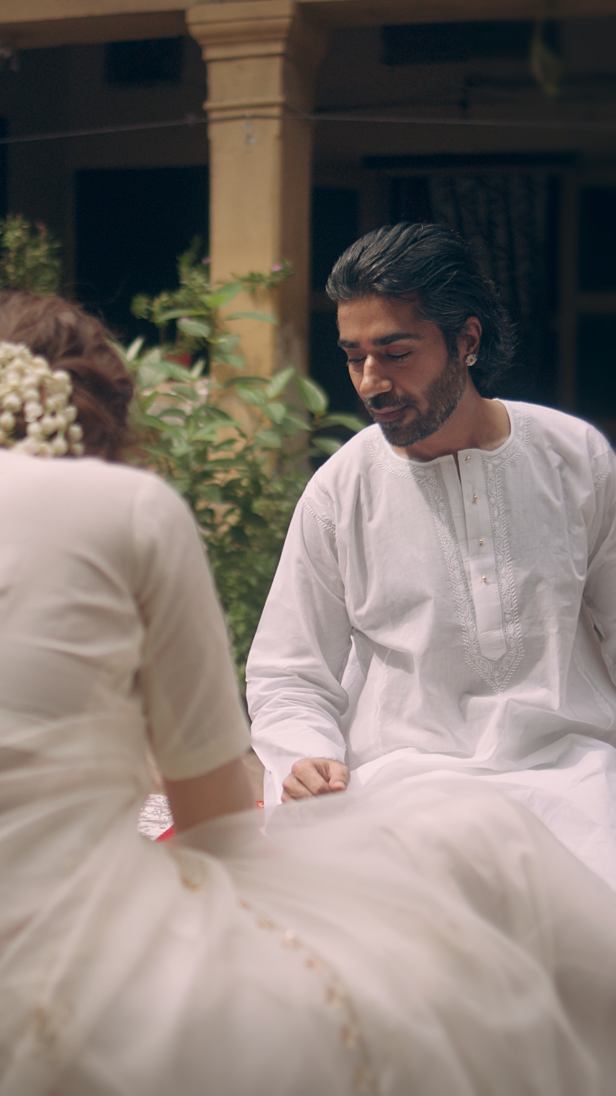 Chikankari Daraz Unisex Fine Work Pure Cotton Kurta