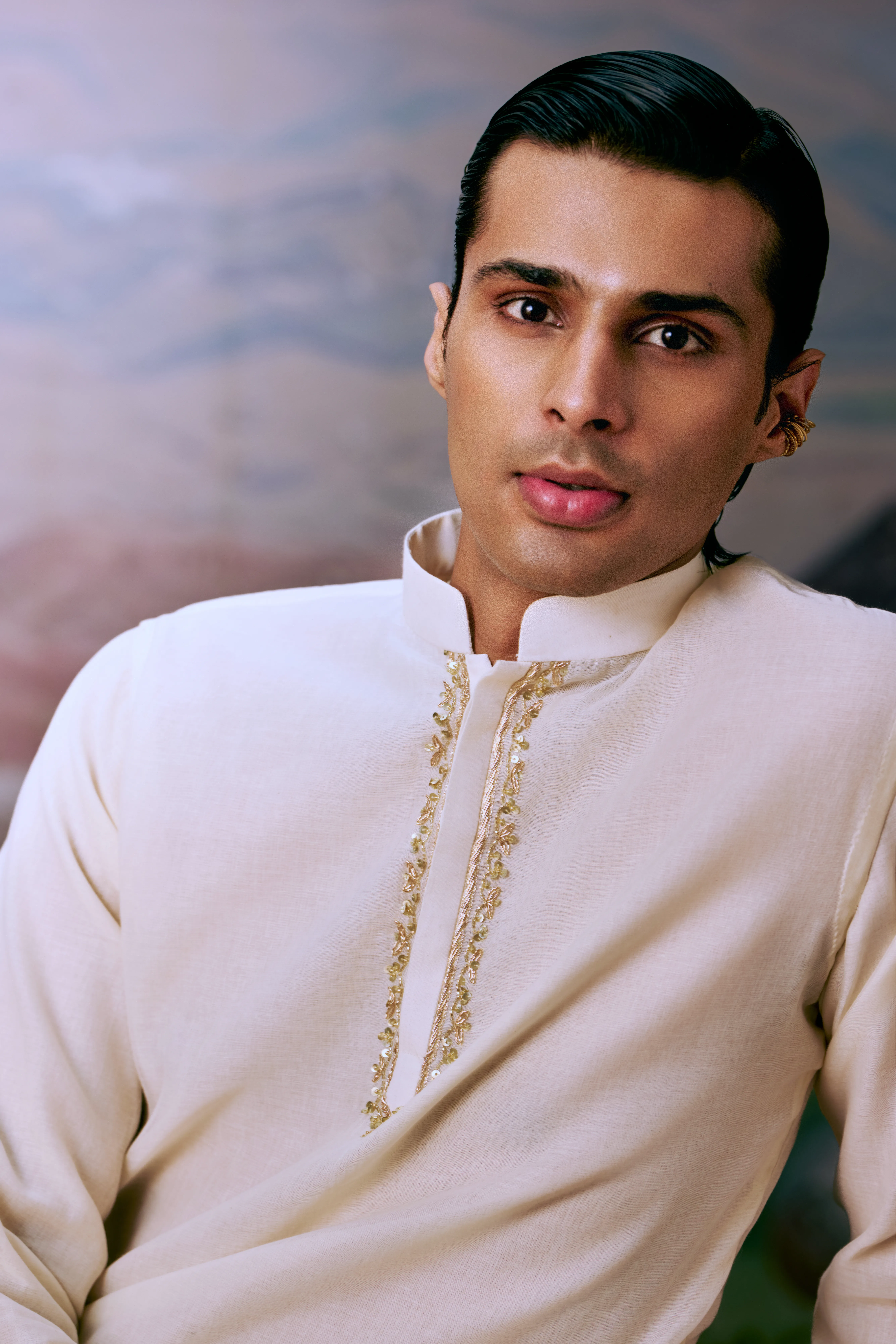 Royal Aari Zardozi Kurta